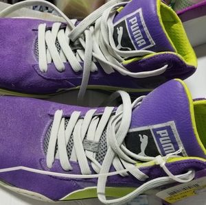 New! PUMA Maeko XL Purple sneakers